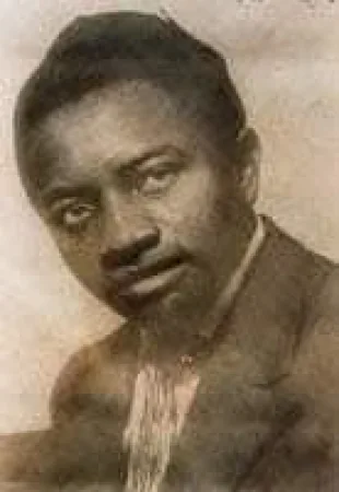 Kamdem Ninyim Pierre : le plus jeune ministre de l'histoire du Cameroun, fils d'un peuple qui n'a jamais plié
