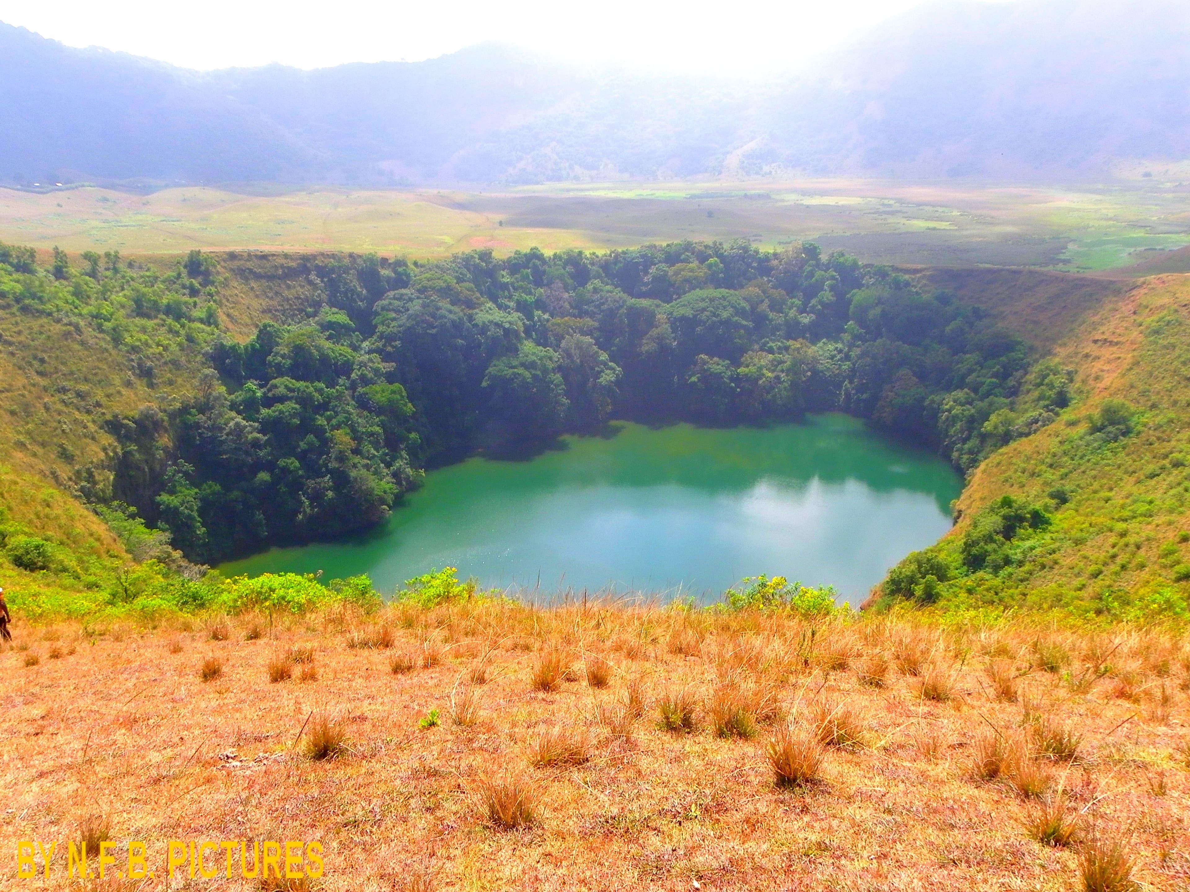 Royaume Grassfield/Bamiléké, Là où les Volcans ont Sculpté la Terre